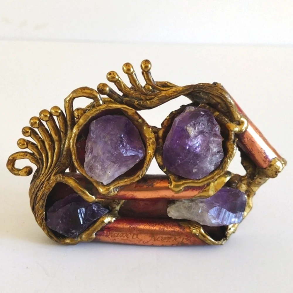 Fancy Nancy show off